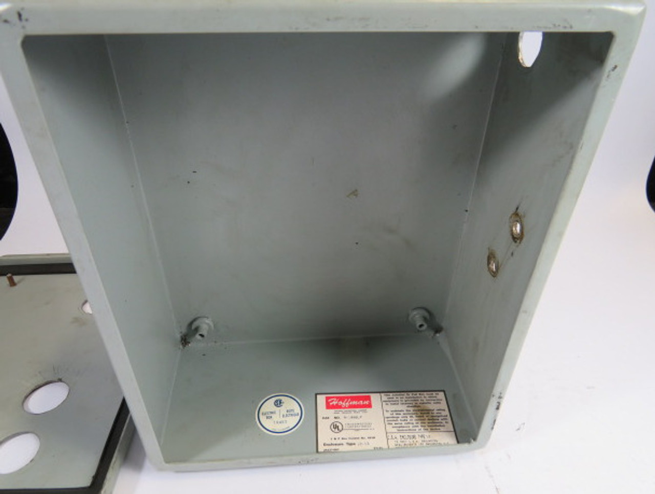 Hoffman A-1008LP Latching Enclosure *Missing 1 Latch* 10/8x4" USED