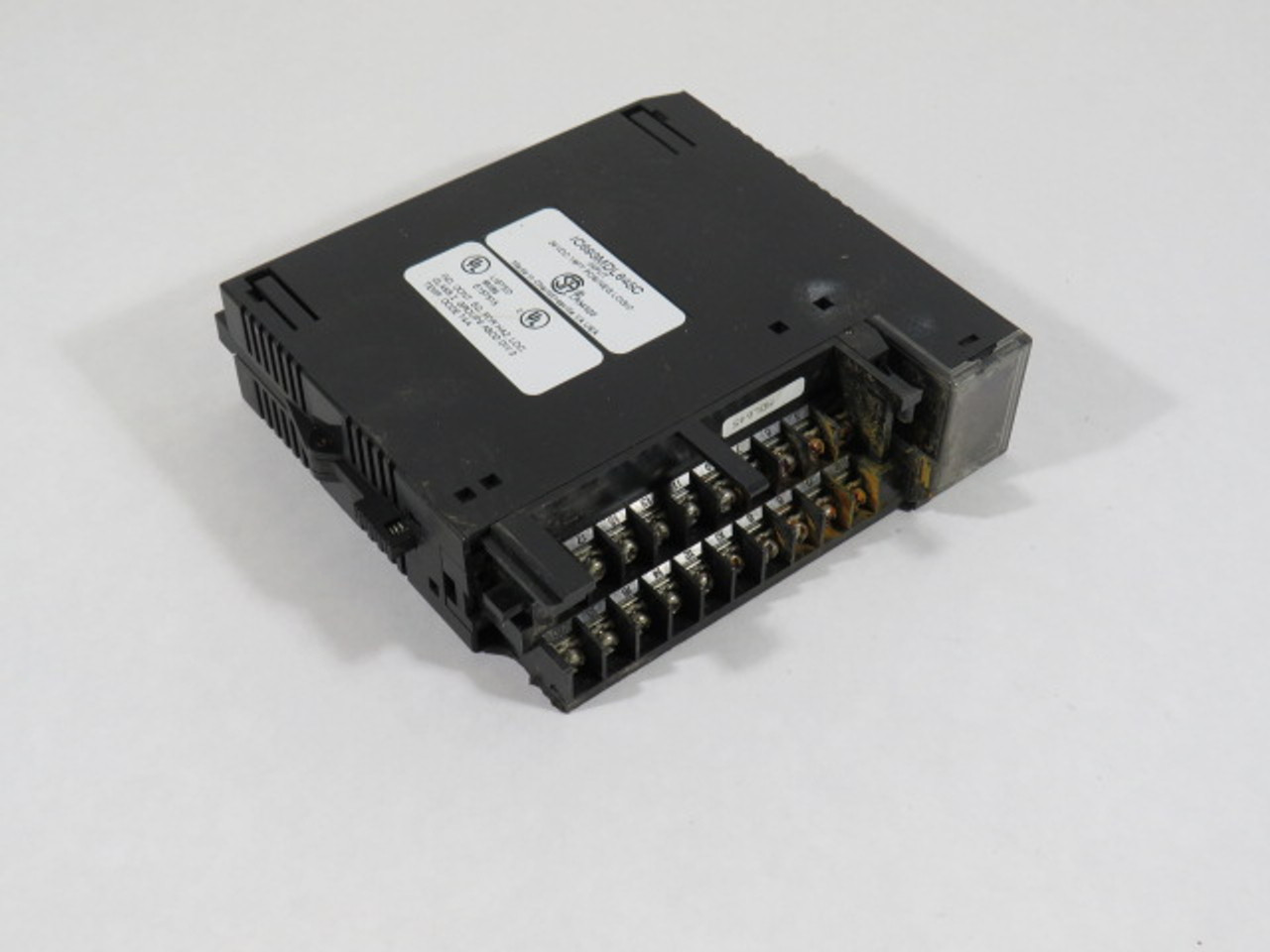 GE Fanuc IC693MDL645C Logic Input Module 24VDC 16PT NO DOOR USED