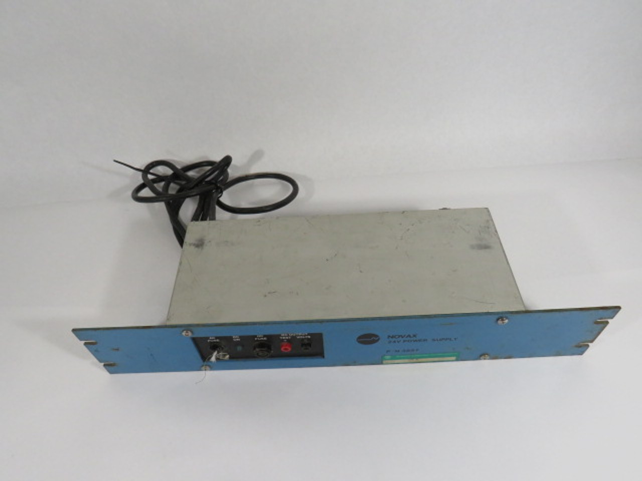 Novax 3857 Fused Power Supply 24VDC *No Power, Some Damage* ! AS IS !