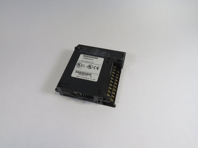 GE Fanuc IC693MDL241D Input Module 24VAC/VDC 16PT NO DOOR USED