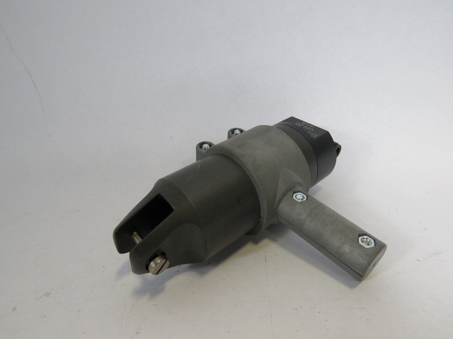 Gimatic GN-20 Round Nipper w/Clamp 1/8"Port Size 20 USED