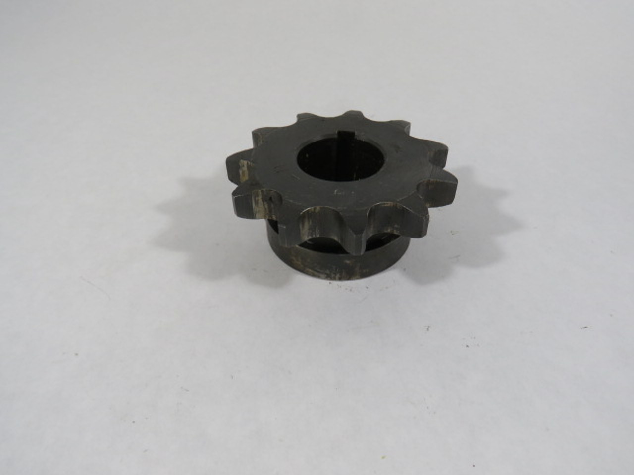 Generic H6011 Roller Chain Sprocket 1-1/8" Bore 11 Teeth 60 Chain USED