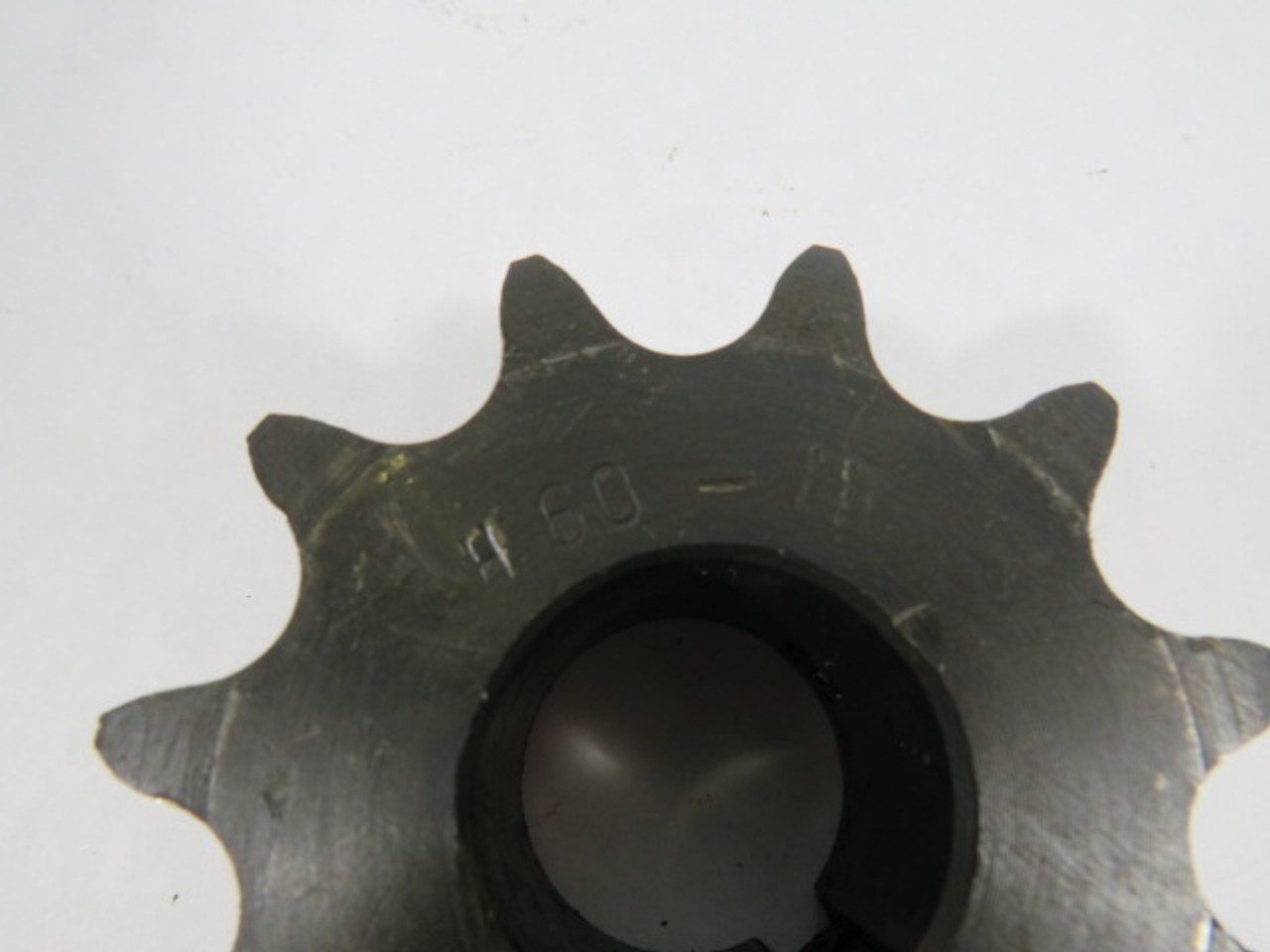 Generic H6011 Roller Chain Sprocket 1-1/8" Bore 11 Teeth 60 Chain USED