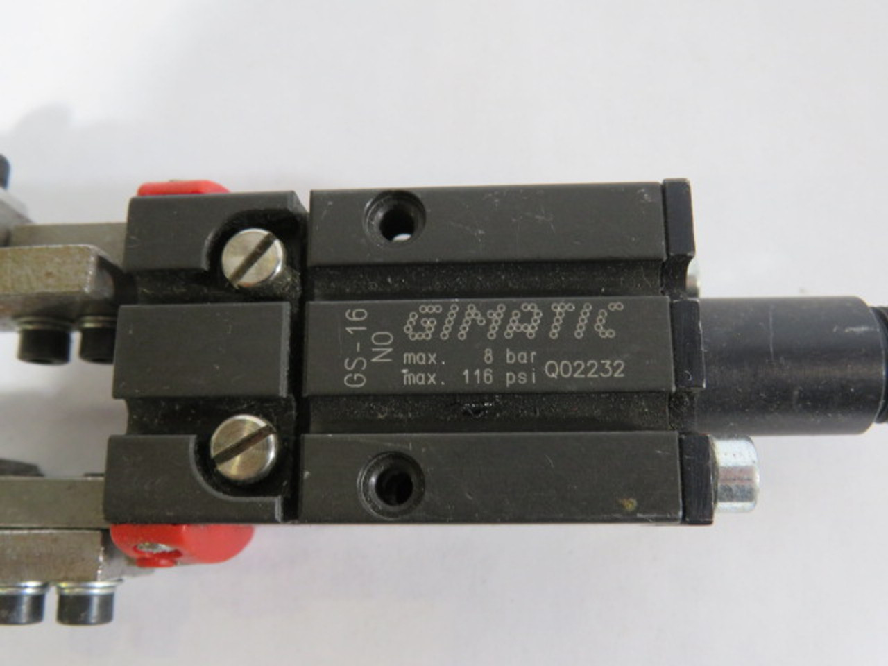 Gimatic GS-16 Parallel Gripper Max 8bar 116psi N/O USED
