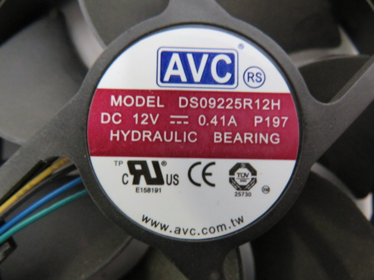 AVC DS09225R12H Case Fan 82mm 12VDC 0.41A USED