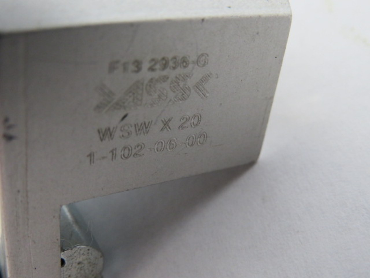 ASS Maschinenbau 1-102-06-00 WSWx20 Aluminum Strong Angle Clamp 20mm USED