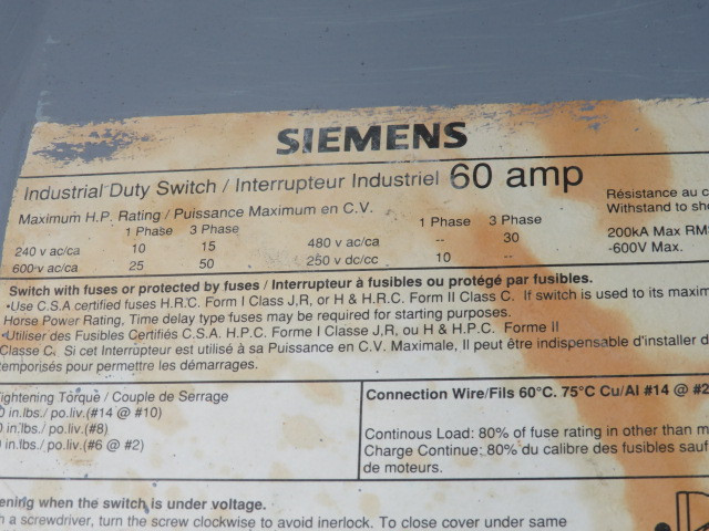 Siemens ID362 Industrial Disconnect Switch 600VAC/CA 60A 3 Pole USED