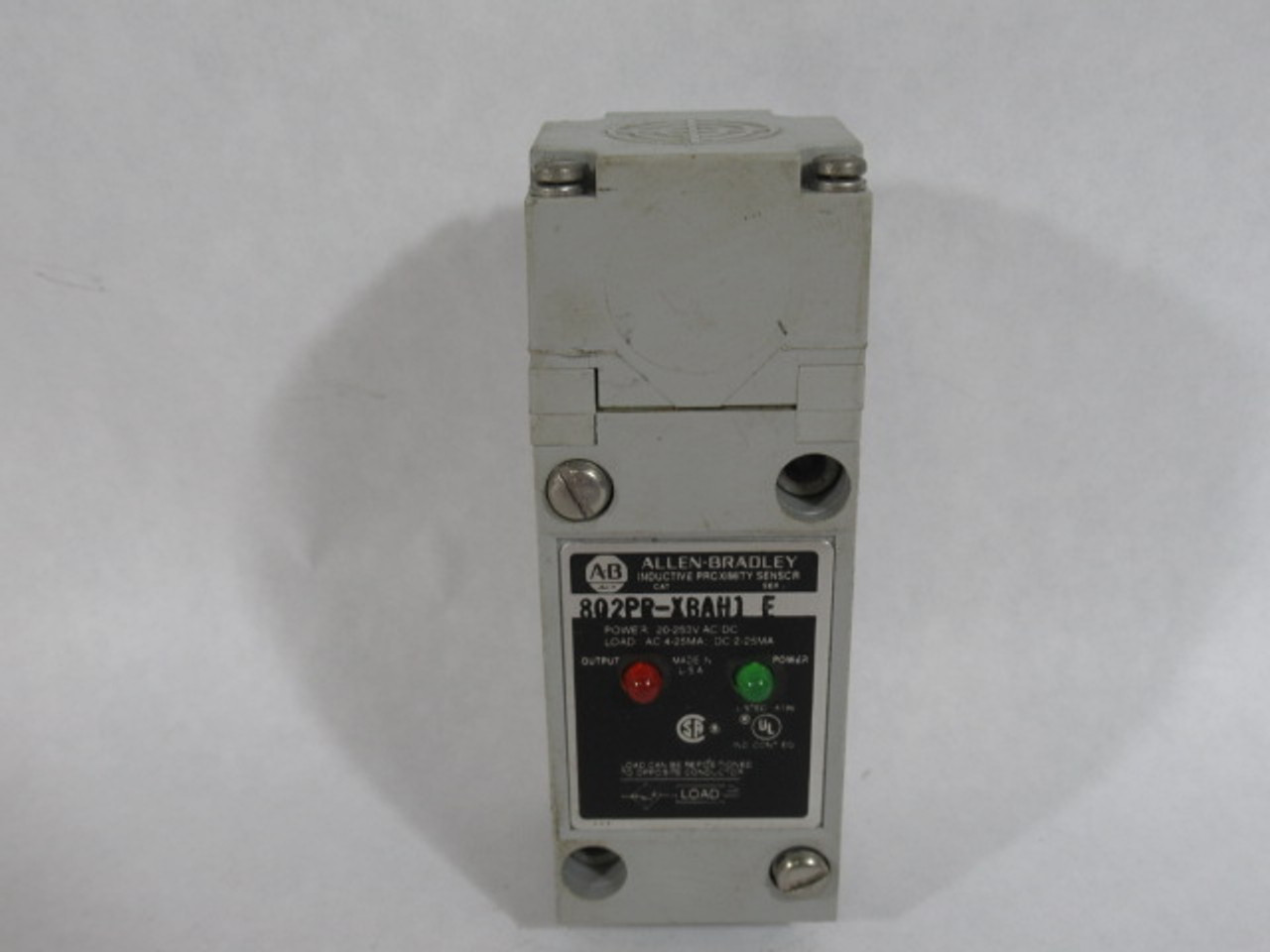 Allen-Bradley 802PR-XBAH1 Ser E Inductive Proximity Sensor 20-250VAC/DC USED