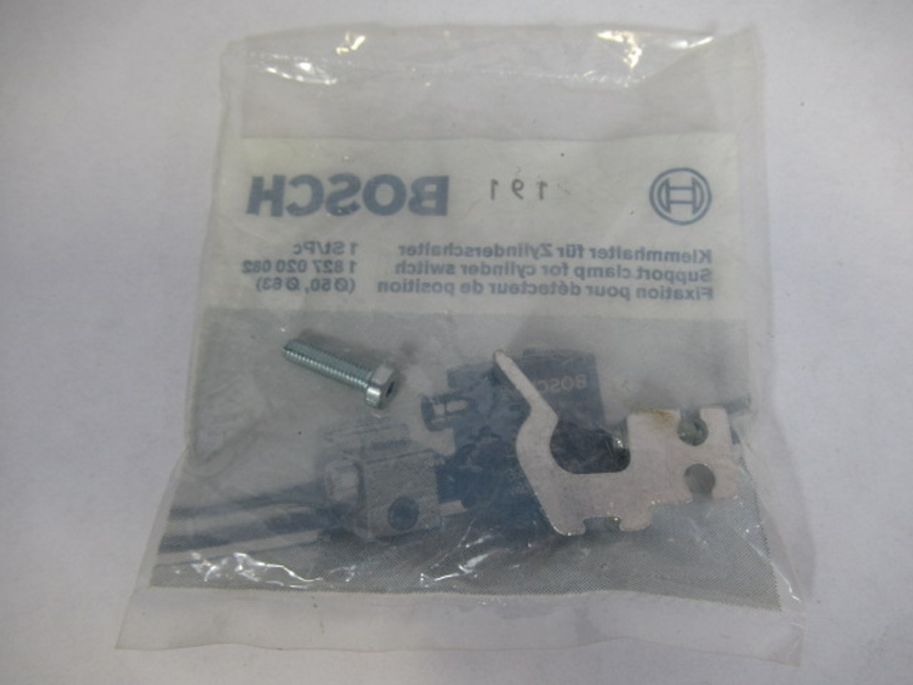 Bosch 1-827-020-082 Support Clamp For Cylinder Switch ! NWB !