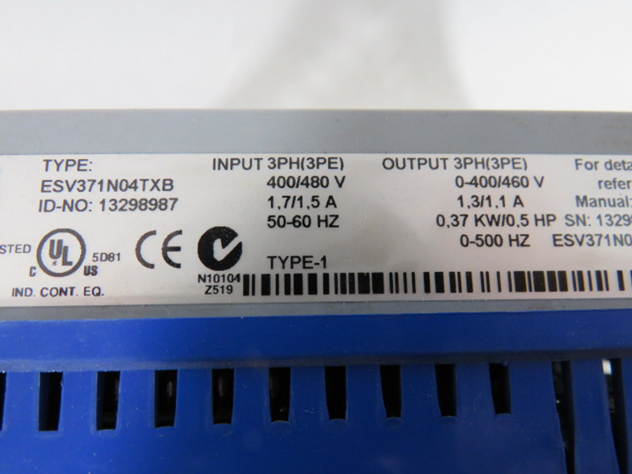 Lenze ESV371N04TXB Variable Frequency Drive 3Ph 400/480V 1.7/1.5A ! NOP !