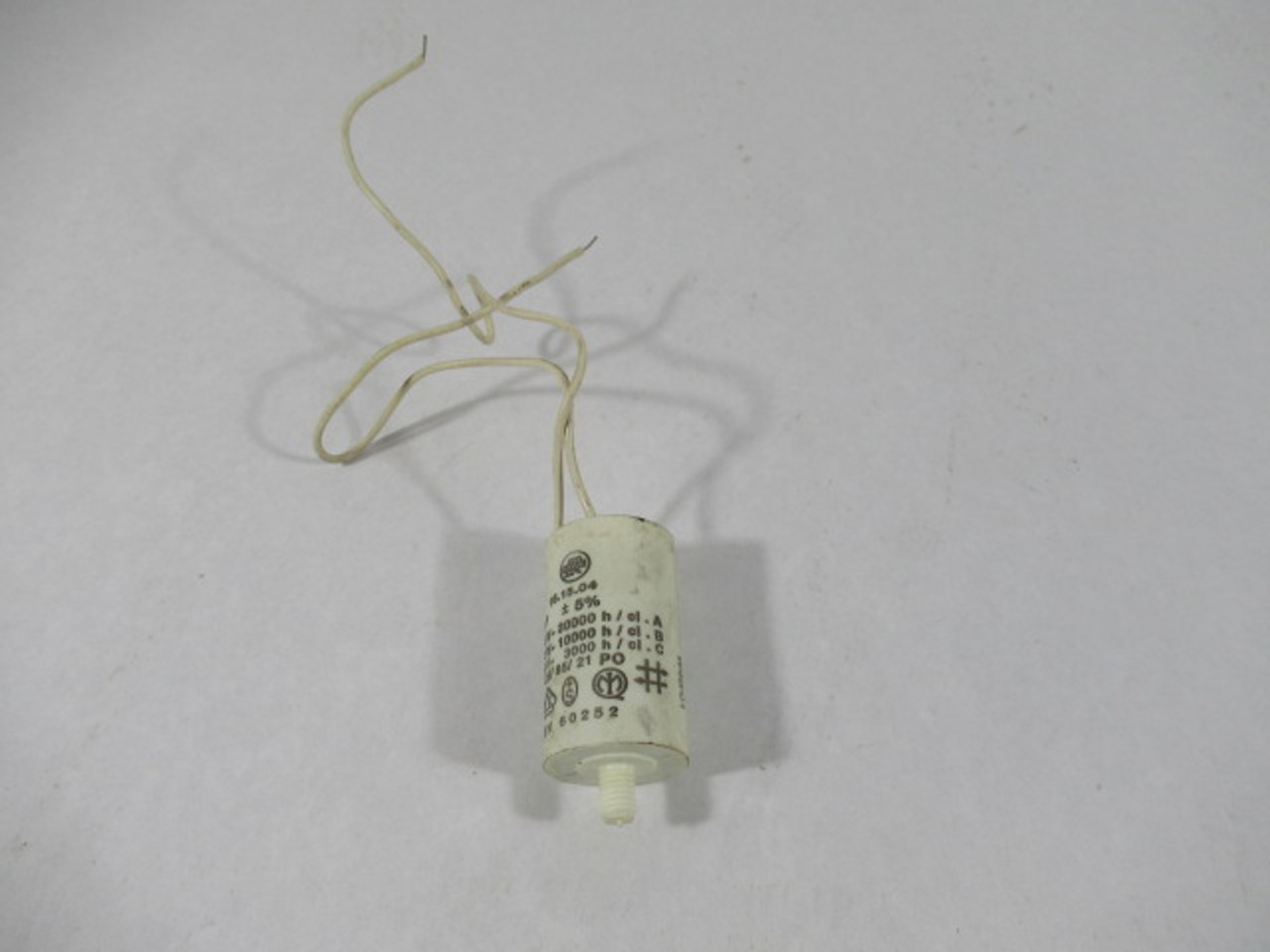 Ducati 4.16.15.04 Film Capacitor 4uf 425-500V 5% USED