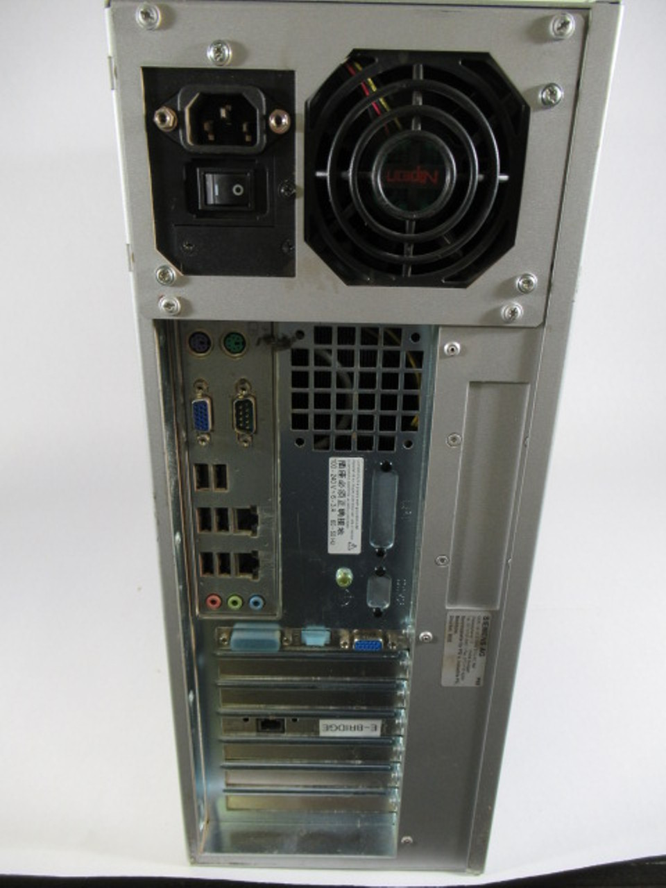 Siemens 6BK1800-5PE00-0AA0 Industrial Rack PC 100-240V 6.3A 50-60HZ USED
