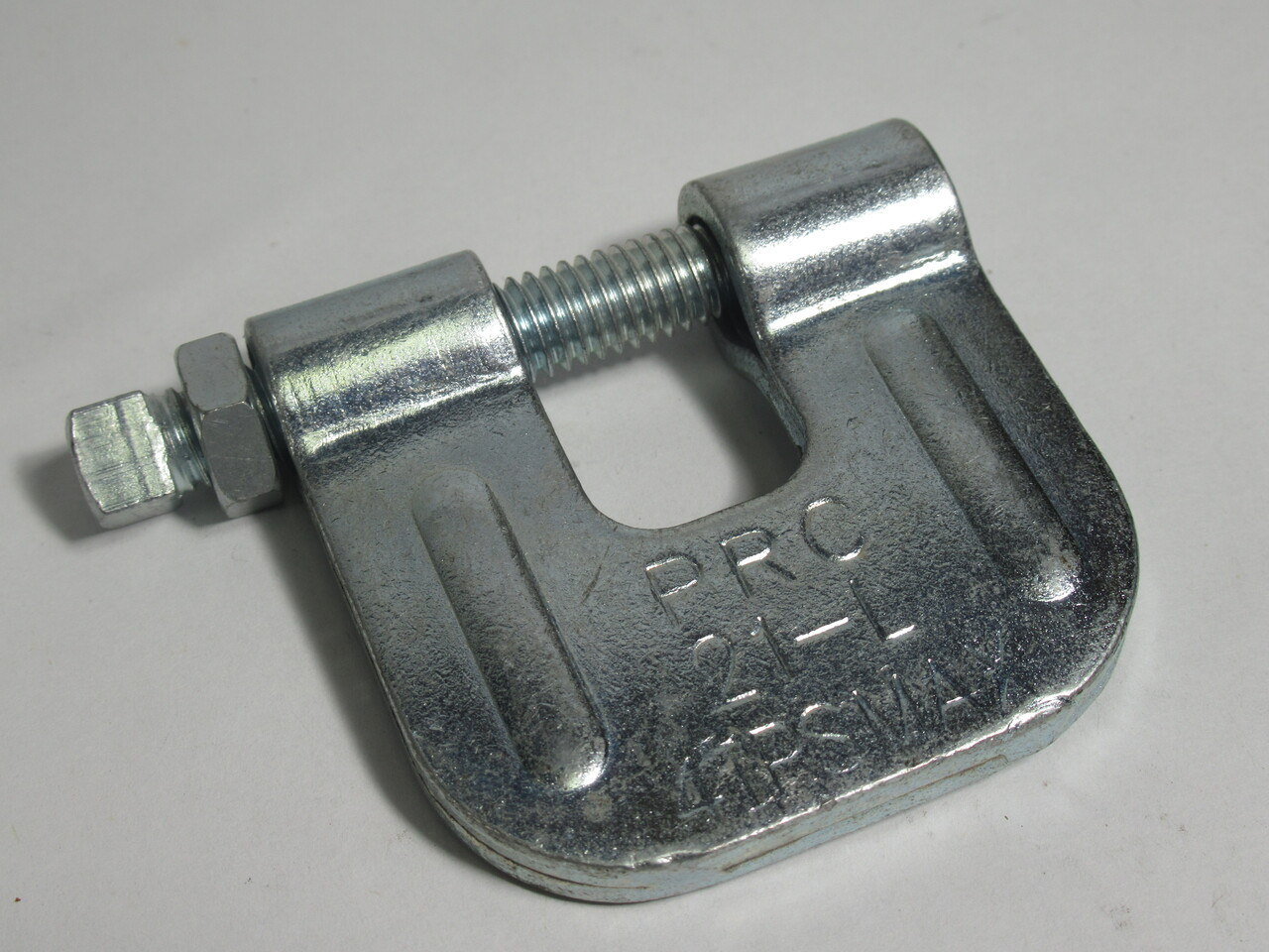 Thomas & Betts 21-L Beam Clamp 3/4" 4"ISP  Max Lot of 9 USED