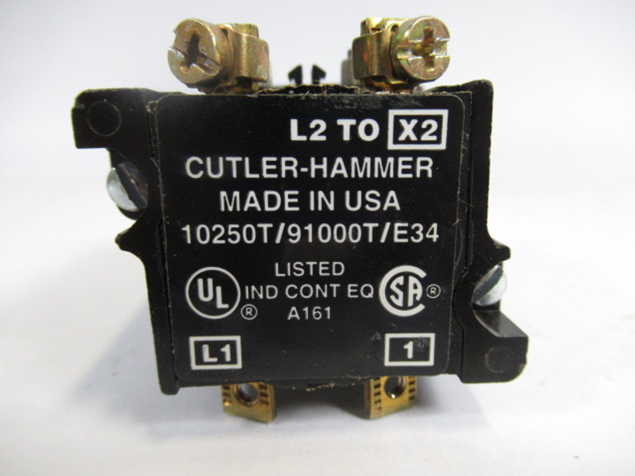 Cutler-Hammer 10250T221N Pretest Pilot Light 120V 1NO 1NC USED