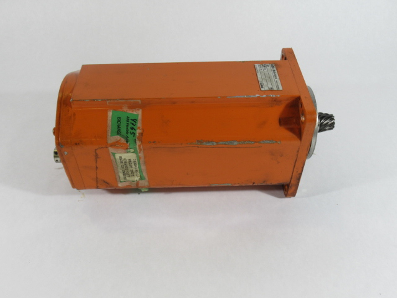 ABB Robotics PS 130/6-120-P-PMB-4157 Servo Motor Bevelled Shaft Orange USED