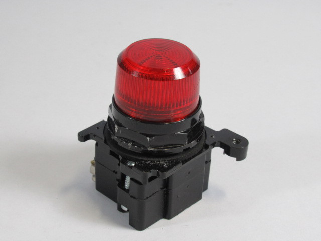 Eaton 10250T181LC1N2A Pilot Light Unit Red 120VAC Input USED
