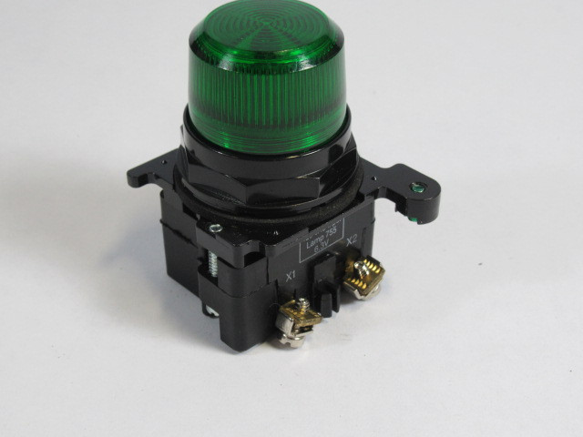 Eaton 10250T181LC2N2A Pilot Light Unit Green 120VAC Input USED