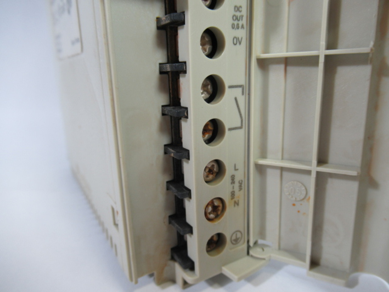 Schneider TSXPS2600 Power Supply Module *Rusted Terminal & Battery* USED