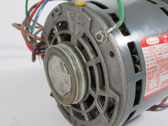 Dayton 1/2HP 1075RPM 3SPD 277V 48Y AO 1PH 3.4A 60HZ USED