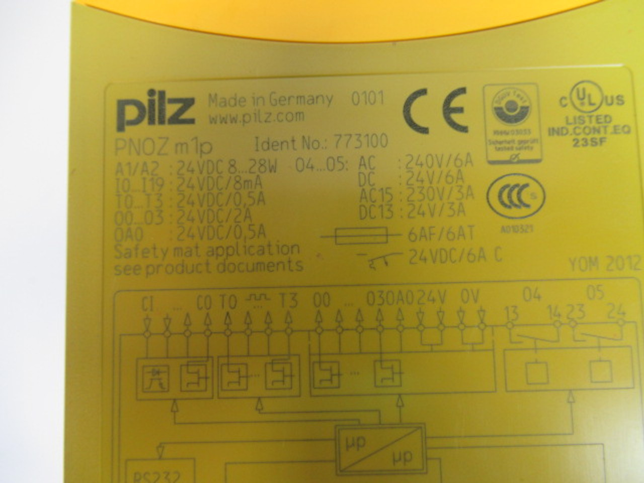 Pilz PNOZ-m1p 773100 Configurable Safe Small Controller 20-Inputs 24VDC 6A USED