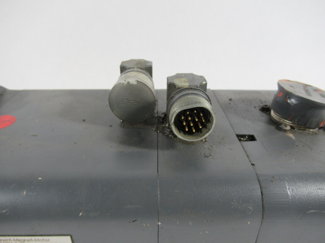 Siemens 1FT5071-0AF71-1-Z Permanent Magnet Motor 3000RPM 360V 5NM 4..2A USED