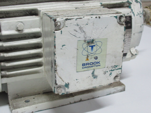 Brook Crompton 10HP 1755RPM 575V 215T TEFC 3PH 9.7/12.0A 50/60Hz USED