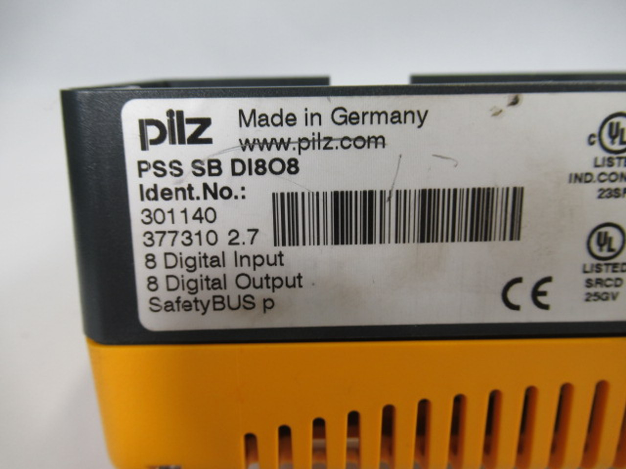 Pilz 301140 PSS SB DI8O8 Safety Input Module Ver. 2.7 8In/Outputs USED