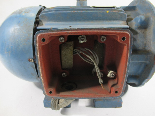 Weg 5HP 3480RPM 575V W182/4TC TEFC 3PH 4.88A 60Hz USED