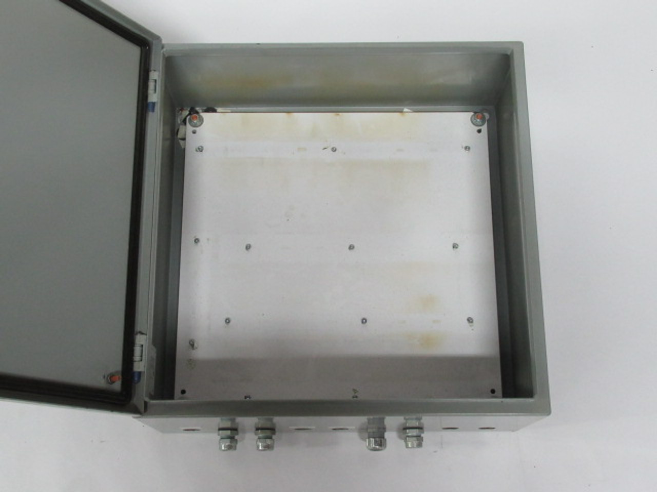 Hammond EN4SD20208GY Wall Mount Enclosure 20" x 9" x 20" USED