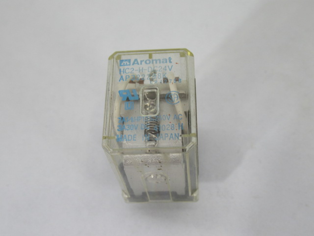 Aromat HC2-H-DC24V General Purpose Relay 24VDC 7A 8 Blade USED