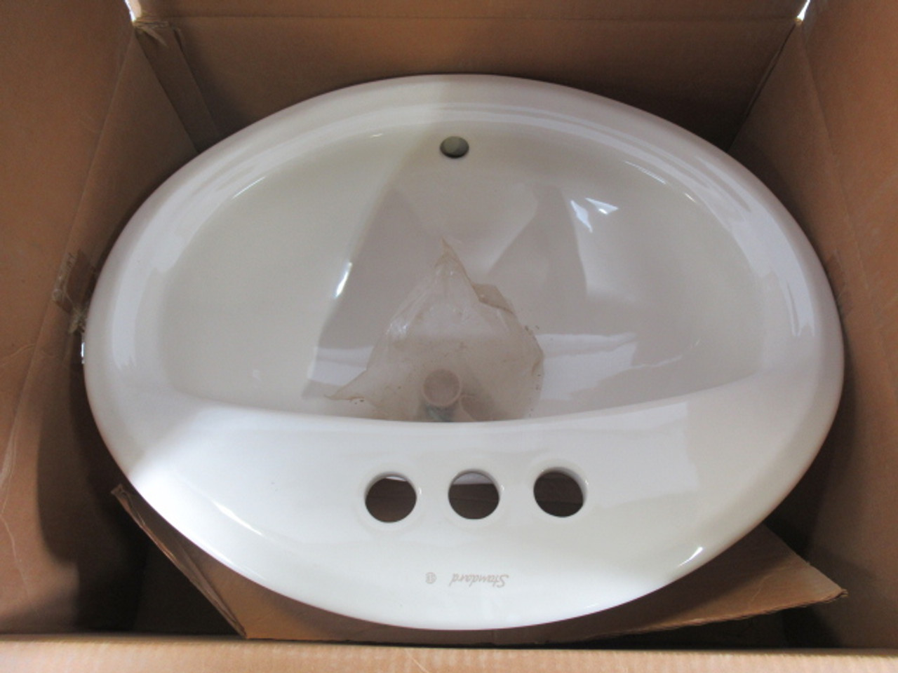 Standard 9020.444 Bone Countertop Lavatory 20"x11" Oval ! NEW !