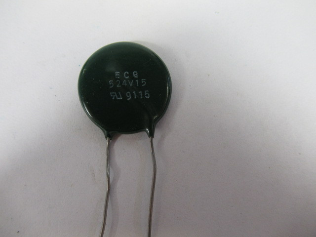 ECG Components 524V15 Metal Oxide Varistor 150VAC Lot of 10 USED