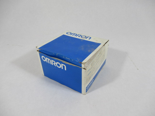 Omron E2K-C25ME1 Capacitive Proximity Switch 10-40VDC 200mA Max Dirt/BOX DMG NEW