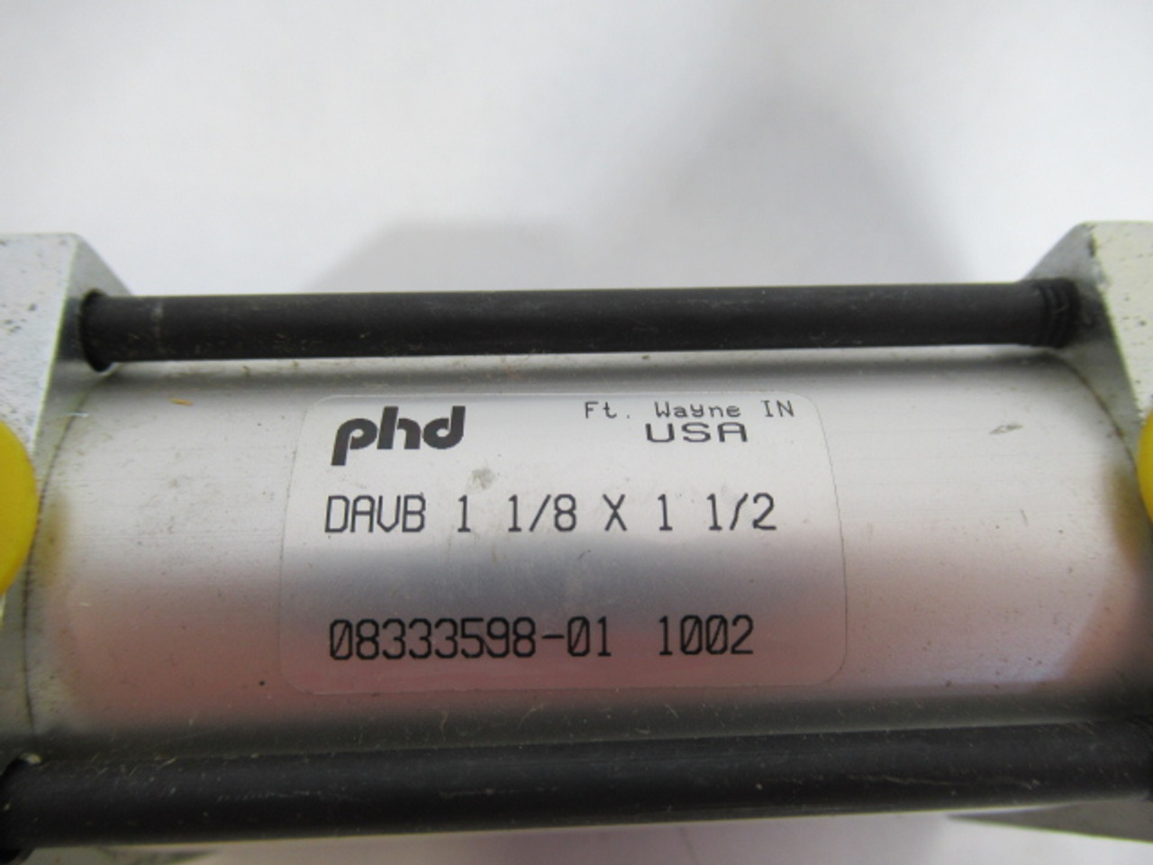 PHD DAVB-1-1/8X1-1/2 Pneumatic Cylinder 1-1/8" Bore 1-1/2" Stroke USED