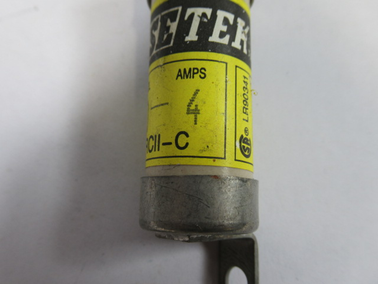 Fusetek 2CO-4 HRCII-C Bolt On Fuse 4Amp 600V USED