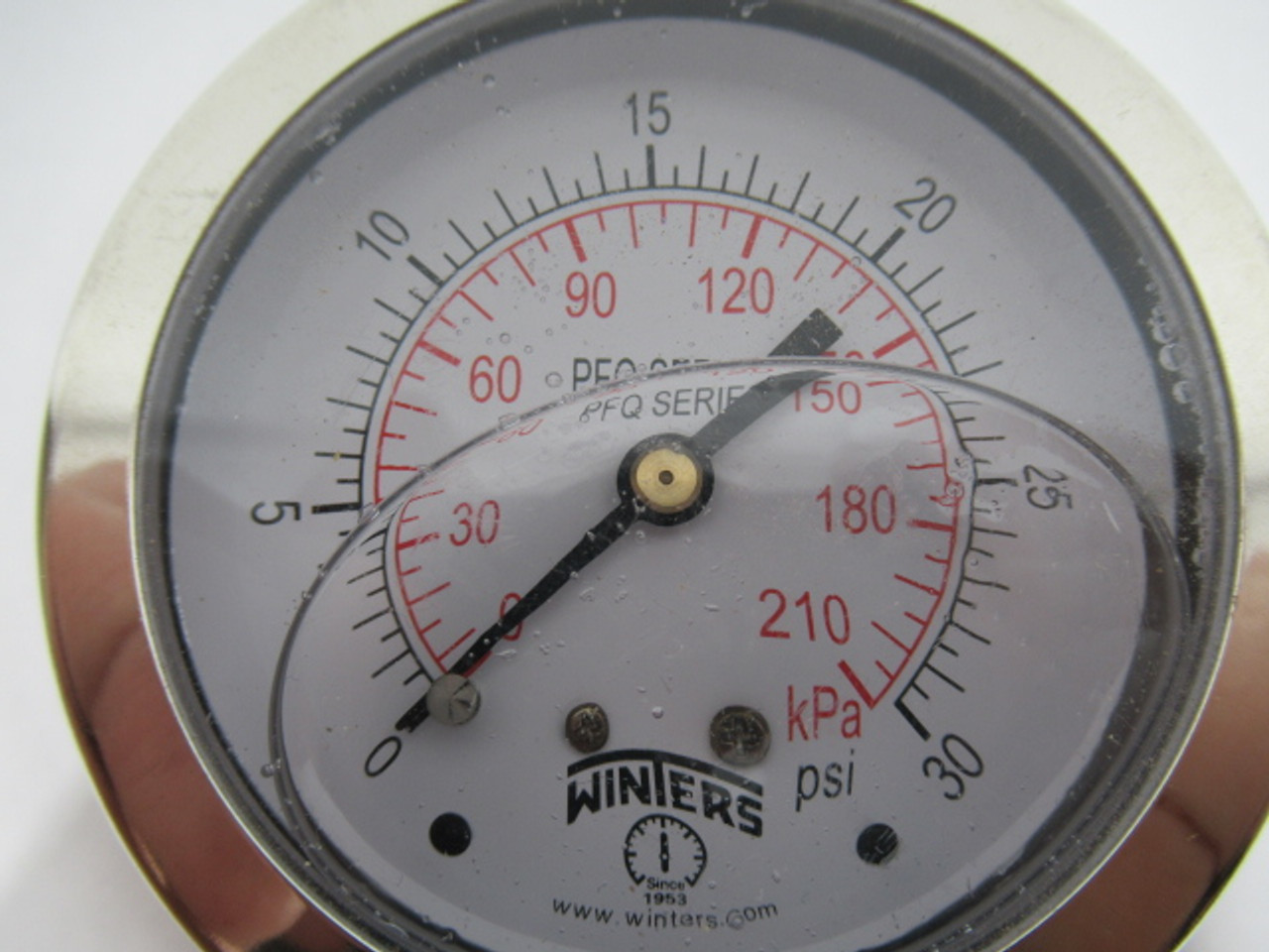 Winters PFQ802R1R11 Liquid-Filled Pressure Gauge 0-210kPa 0-30PSI USED