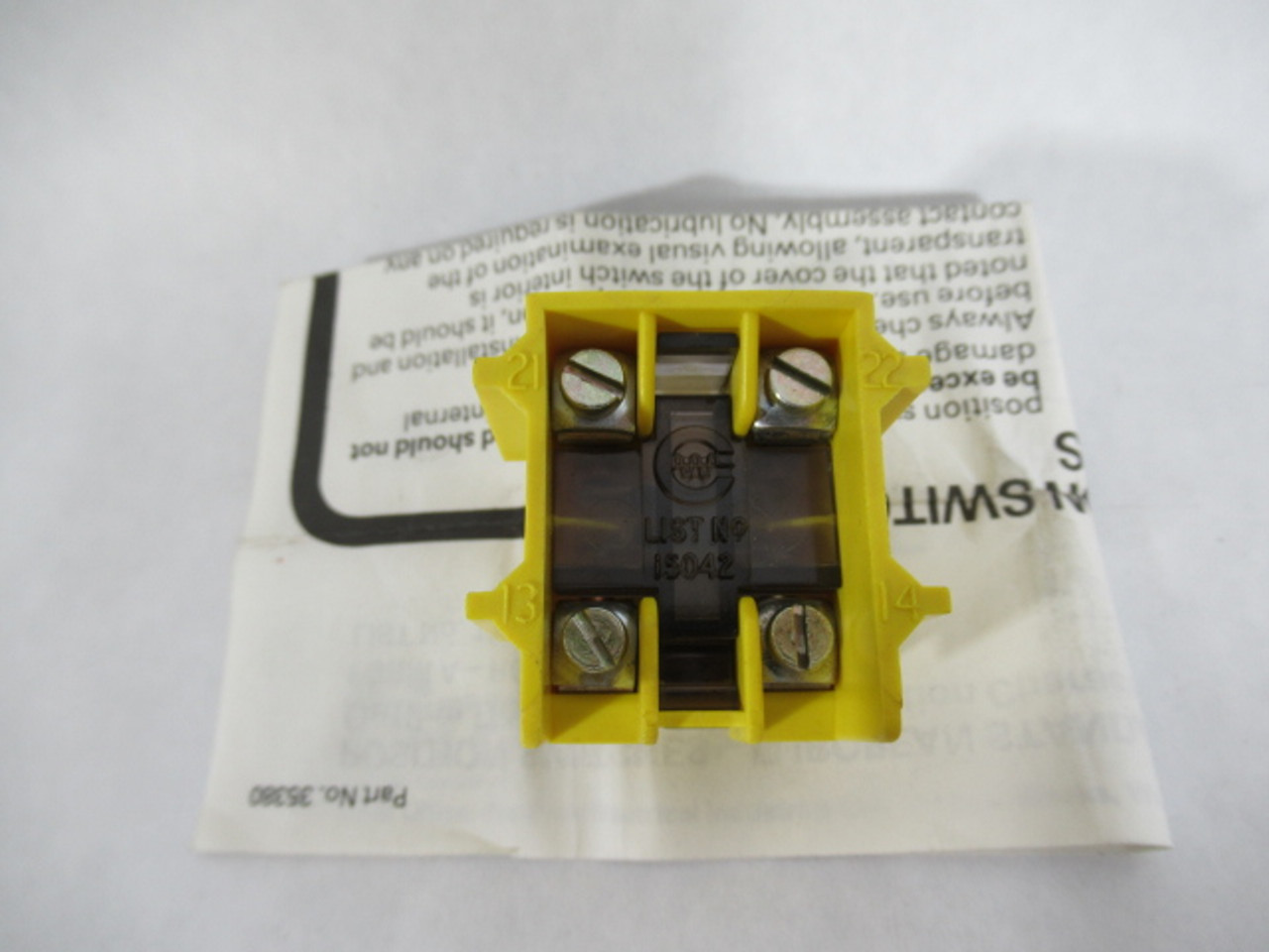 Crabtree 15042 Yellow Limit Switch Interior Block ! NOP !