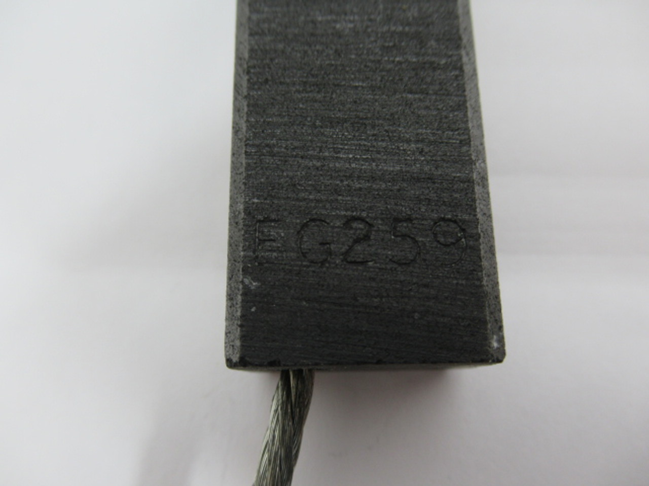 Generic EG259 Carbon Motor Brush 20x14.5x50mm USED