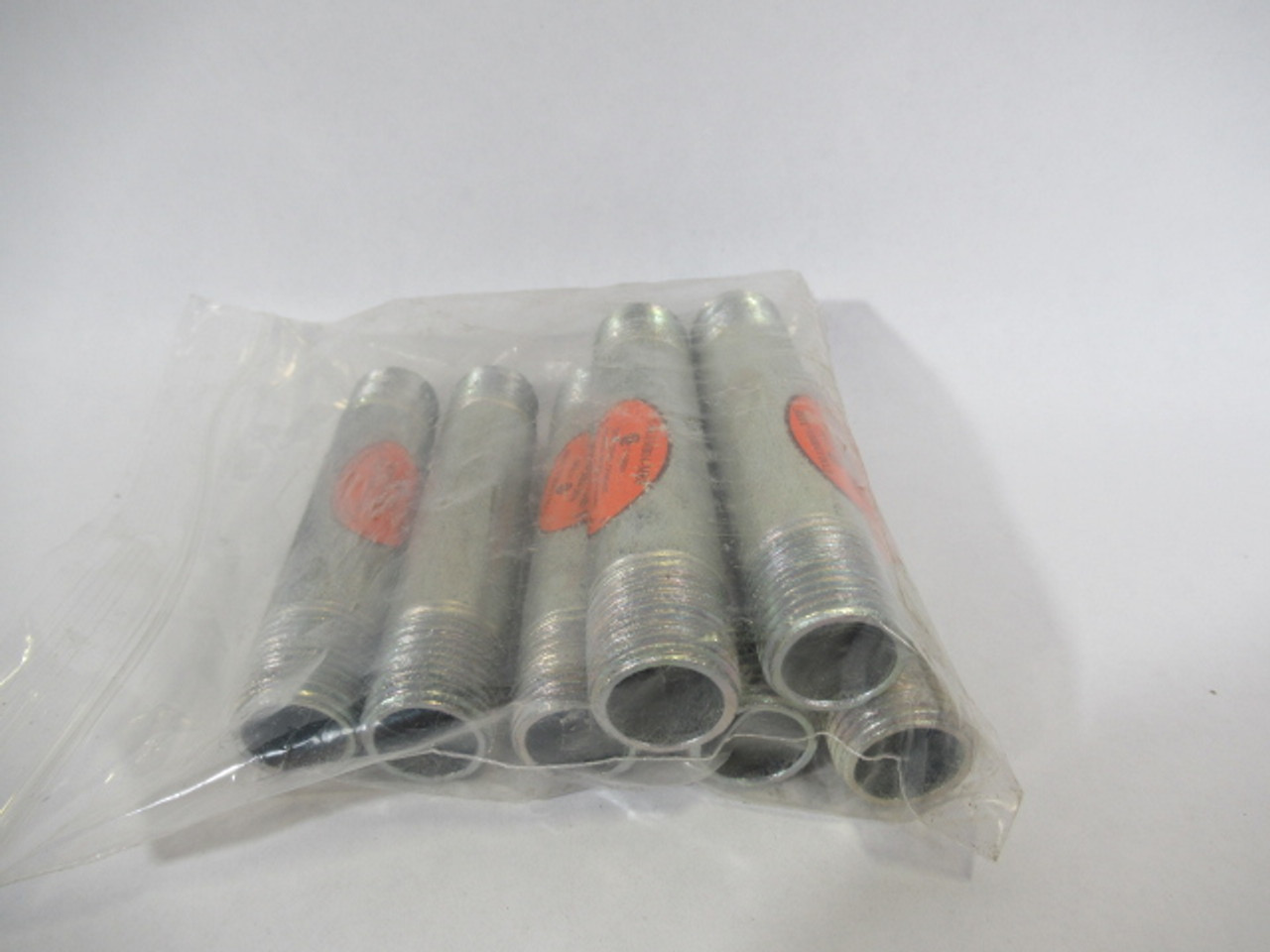 Columbia-MBF 3/4-4" Galvanized Rigid Steel Nipple 3/4"NPT 4"L Lot of 7 USED