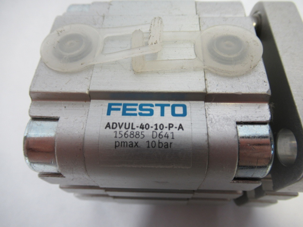 Festo 156885 Compact Pneumatic Cylinder 40mm Bore 10mm Stroke USED