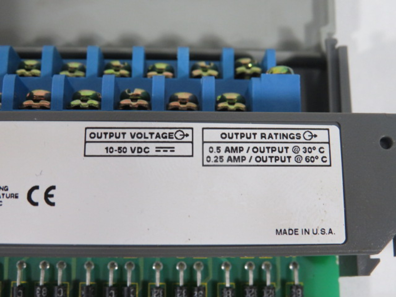 Allen-Bradley 1746-OB16 Output Module Ser D 10-50VDC 40851-154-51(C) USED