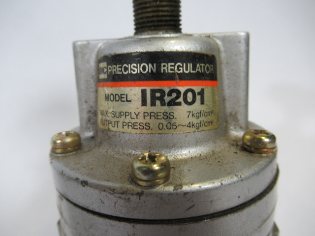 SMC IR201 Precision Regulator 7kgf/cm Output 0.05~4kgf/cm 1/2"NPT USED
