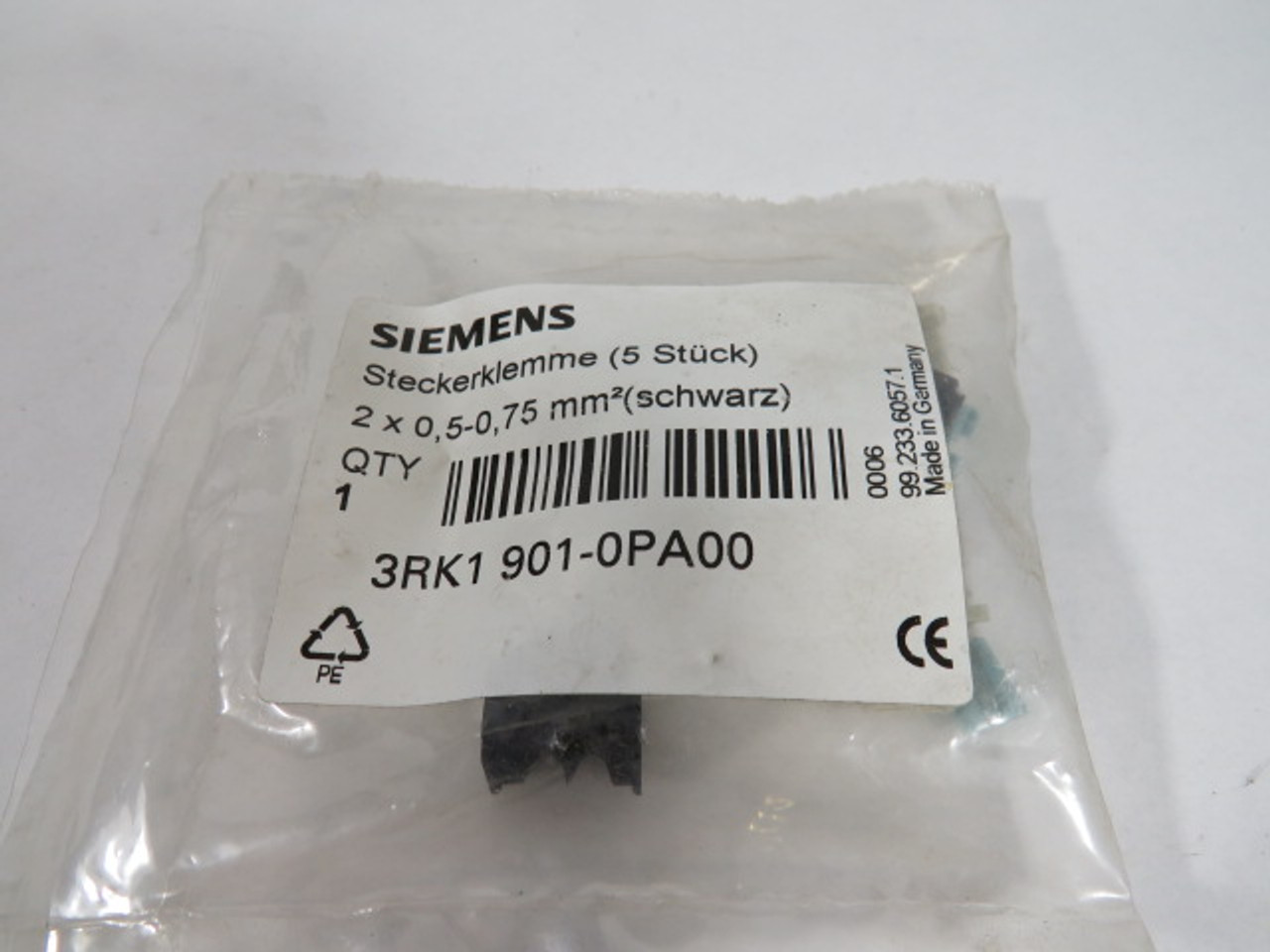 Siemens 3RK1901-0PA00 AS-Interface Connection Plug .75mm ! NWB !