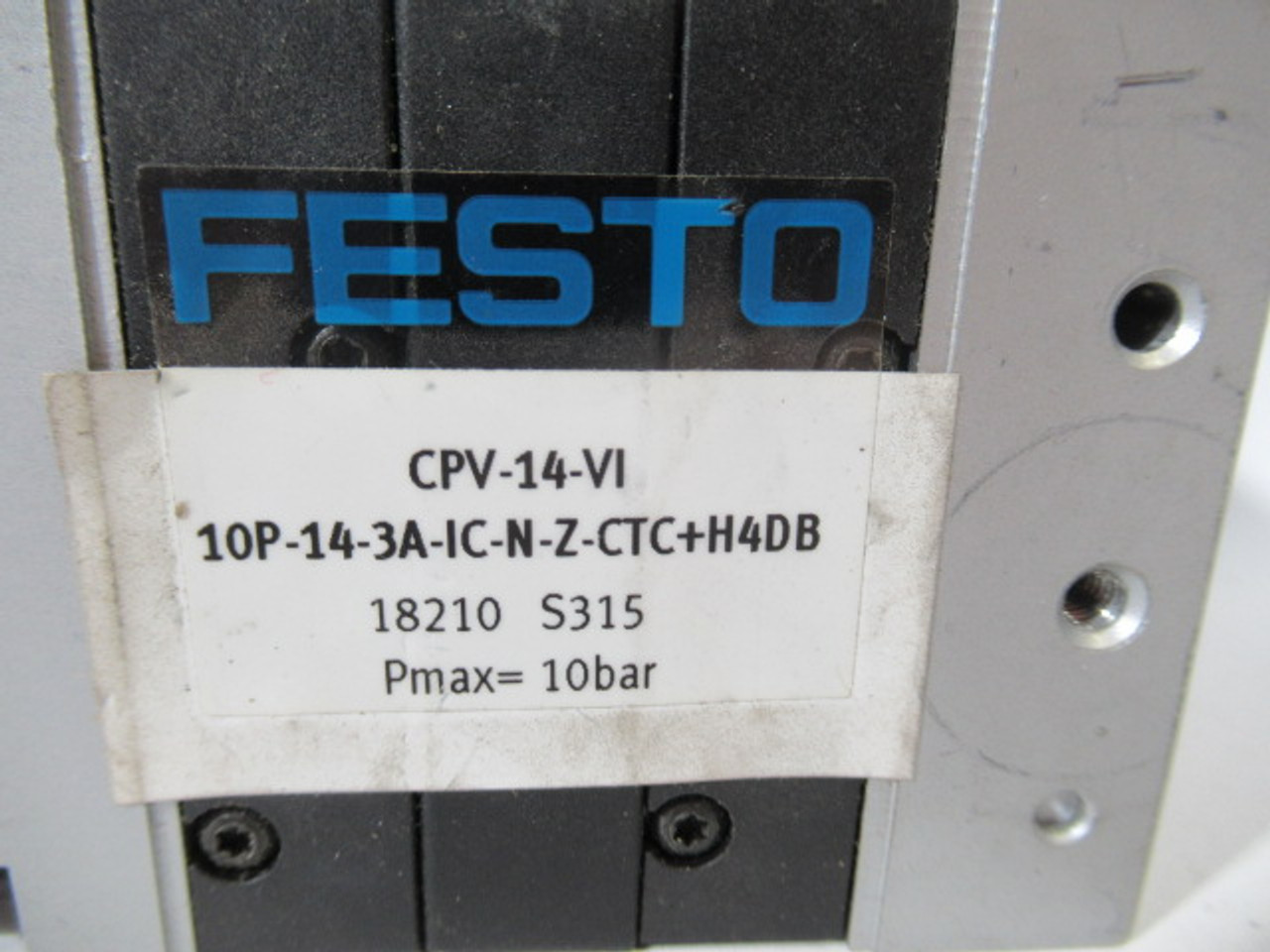 Festo 18210 CPV-14-VI Pneumatic Manifold Assembly 10 bar SMALL CRACK USED
