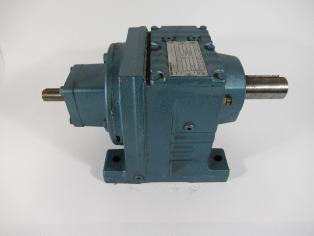 Sew-Eurodrive R57AD2 Helical Gear Unit 10.79:1 Ratio 3190lb-in USED