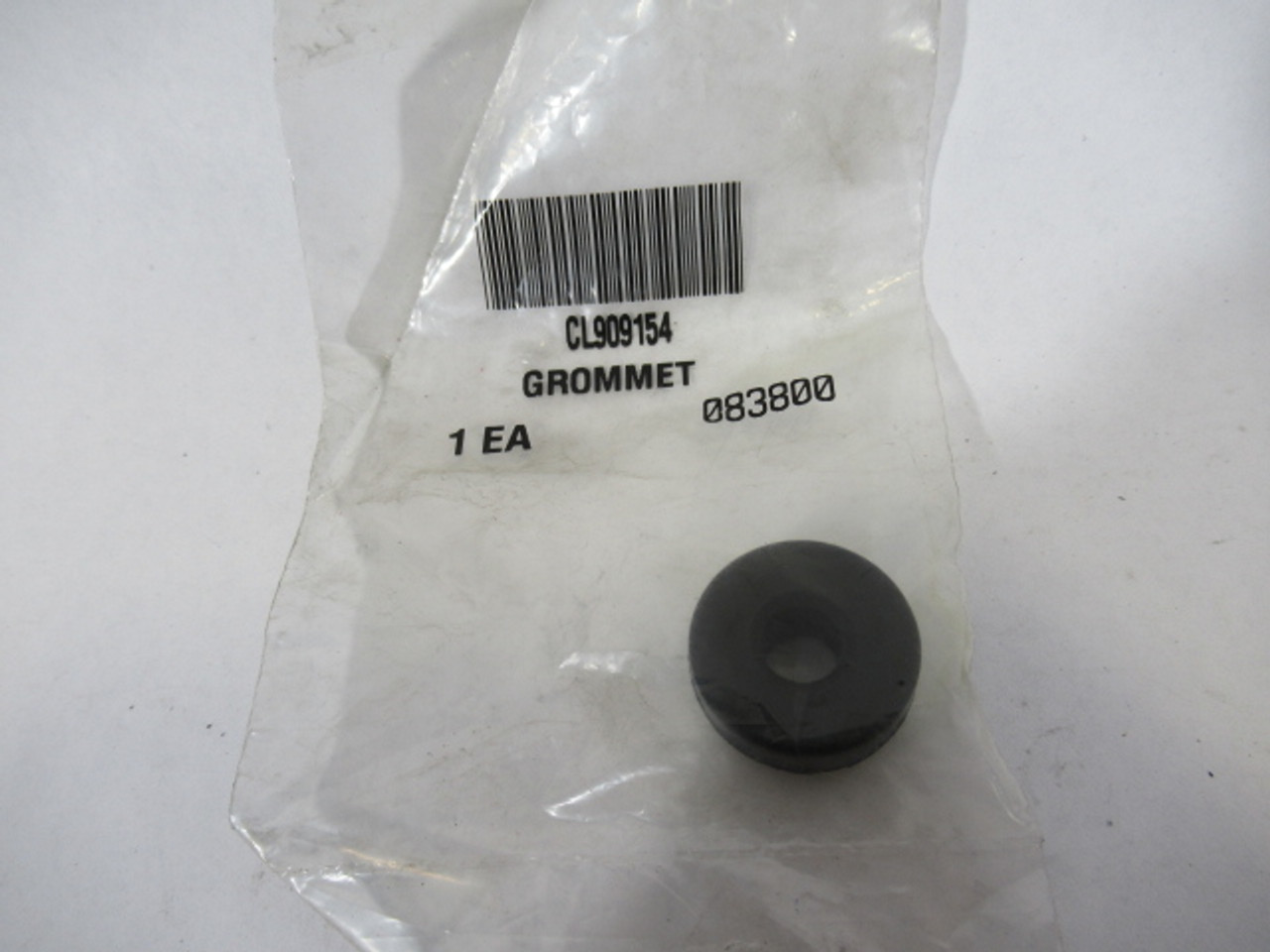 Clark CL909154 Grommet for Forklift ! NWB !