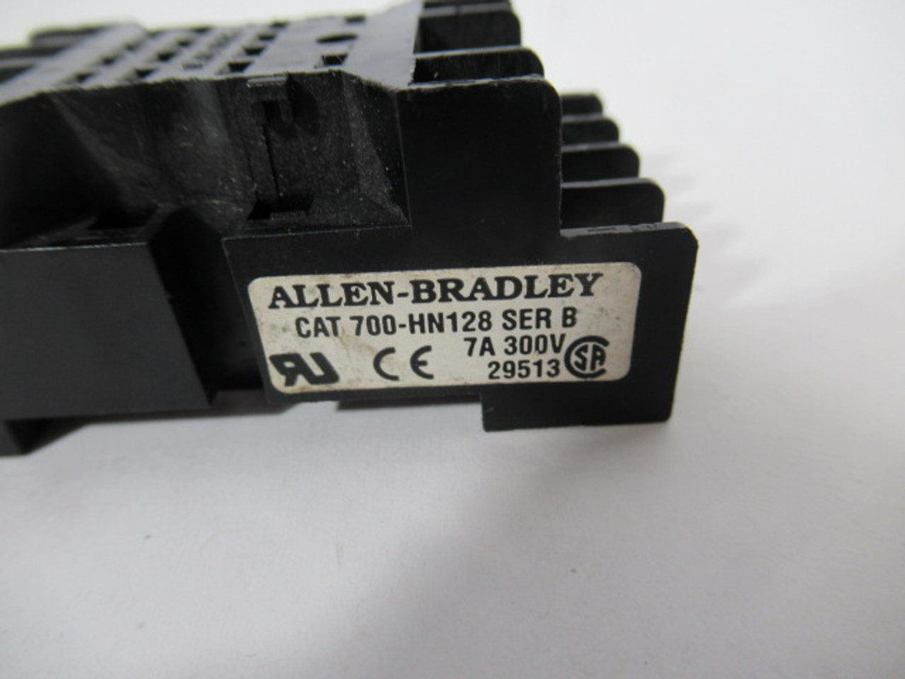 Allen-Bradley 700-HN128 Series B Black Relay Socket 7A 300V 14 Blade USED