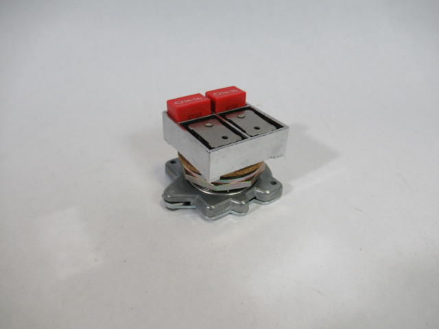 Cutler-Hammer E30AN Compact Push Button Operator Ser A4 Non Illuminated ! NEW !