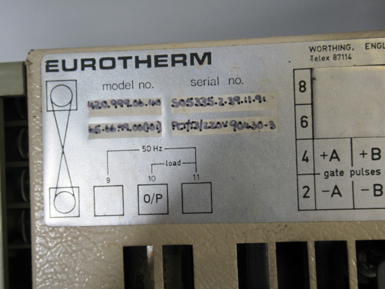 Eurotherm 420.999.06.40 Thyristor Unit w/Bracket 220VAC USED