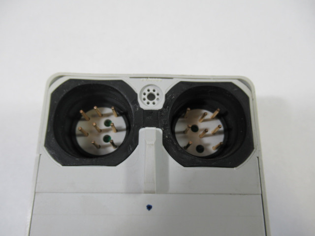 Allen-Bradley 1738-IB8M8 Digital Input Module Ser A Rev A01 24VDC USED
